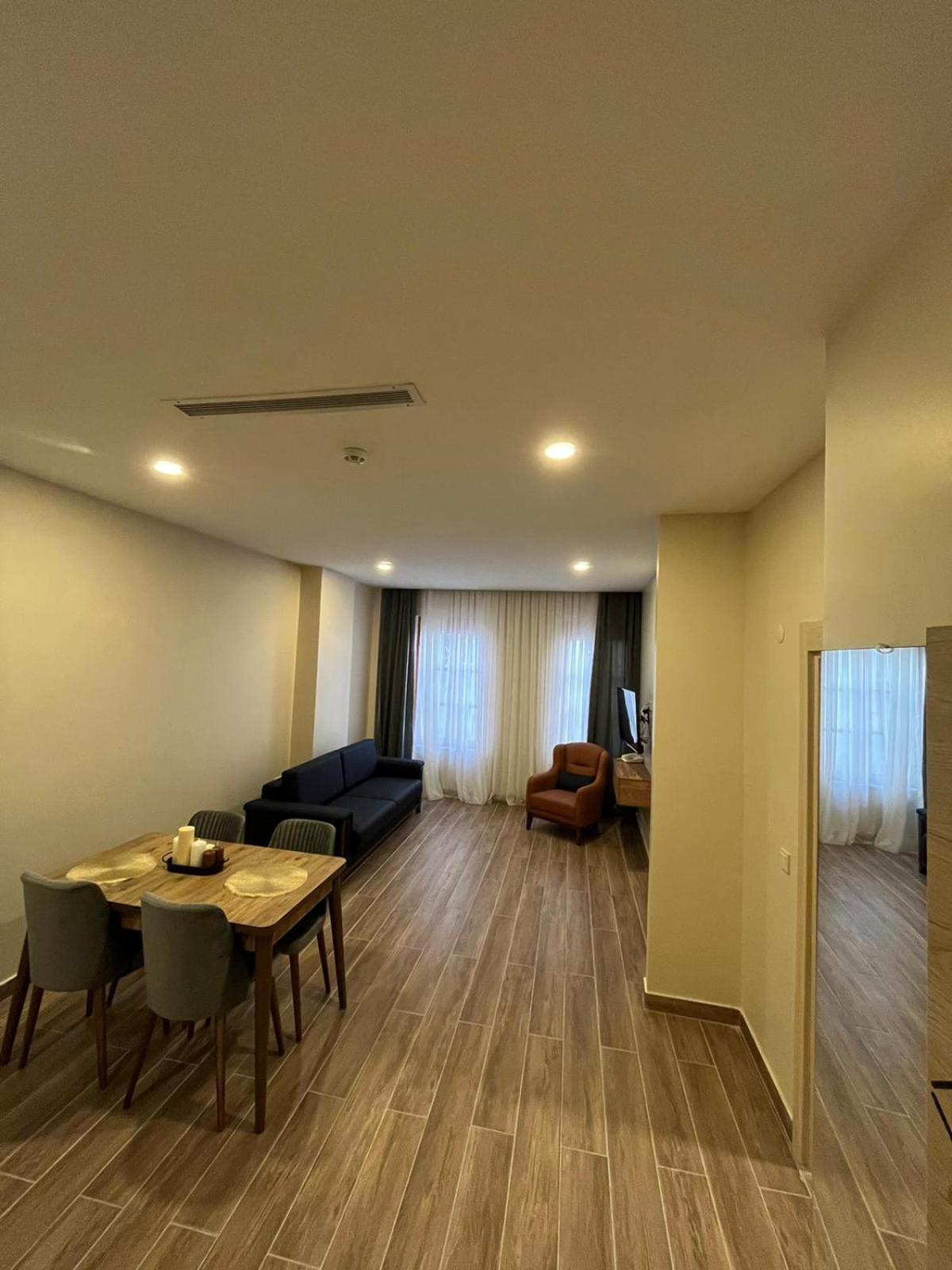 Majestik Hotel イスタンブール エクステリア 写真