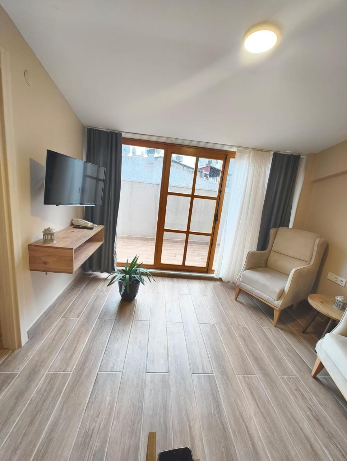 Majestik Hotel イスタンブール エクステリア 写真