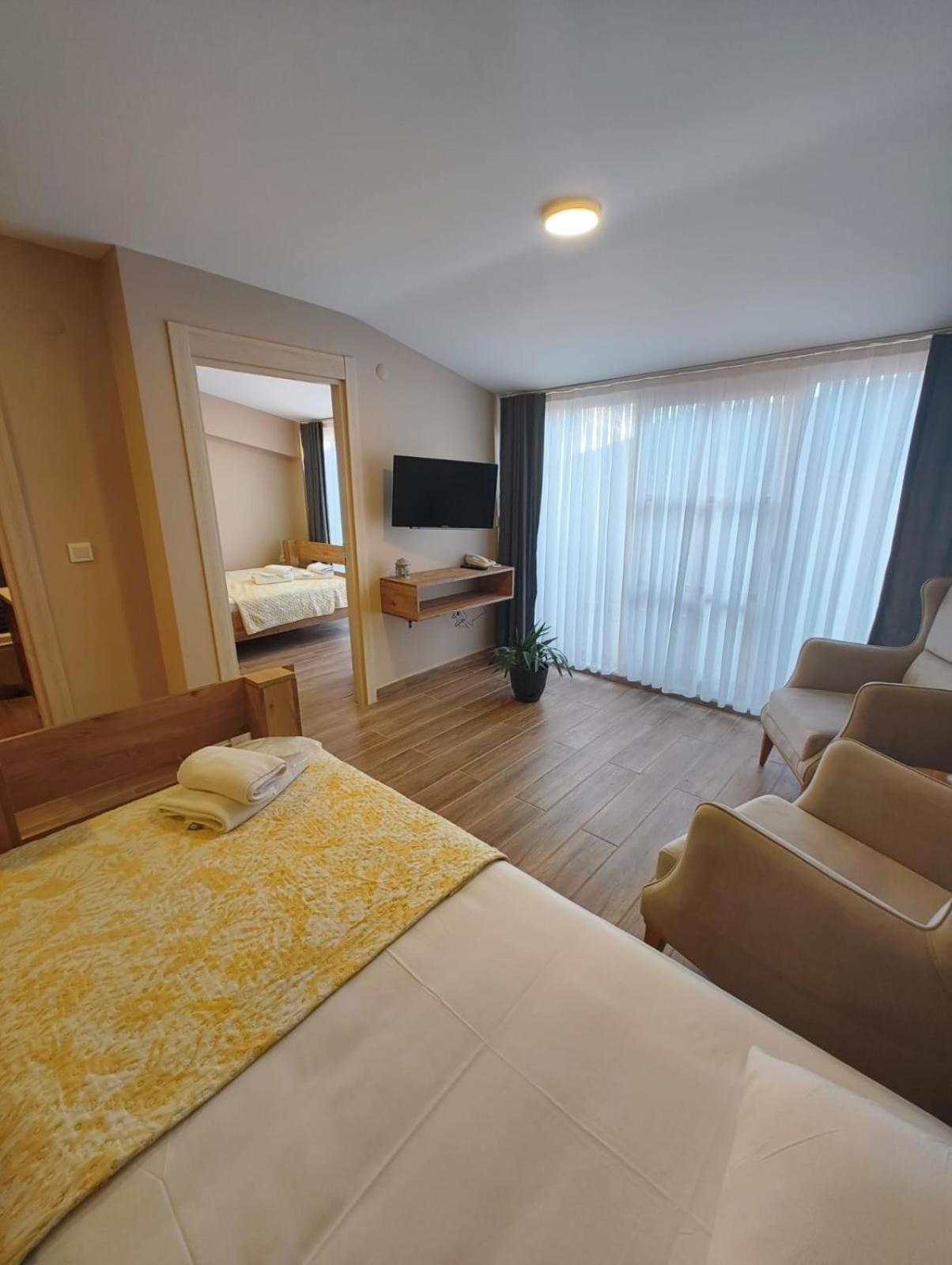 Majestik Hotel イスタンブール エクステリア 写真